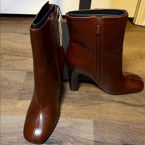 Zara NWT Brown Heeled Boots - Picture 5 of 15